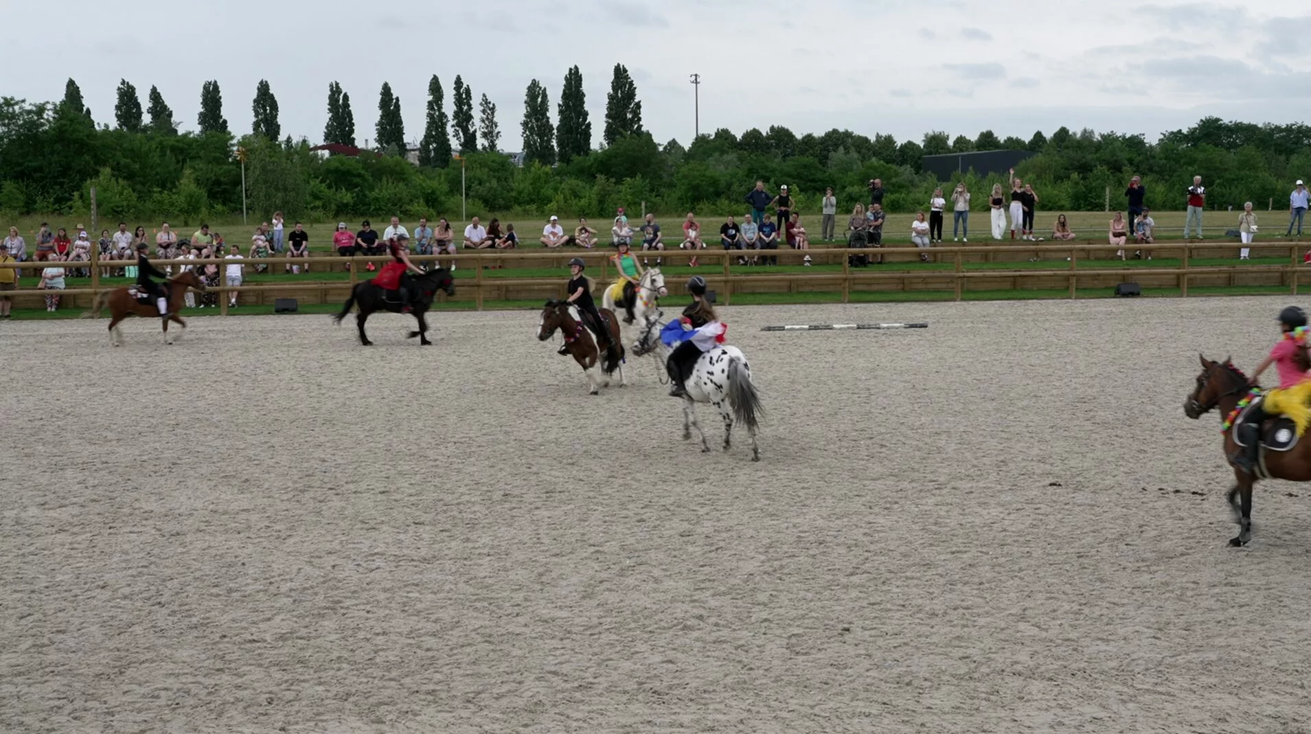 AGGLO : la carrière hippique gratuite pour les clubs et associations